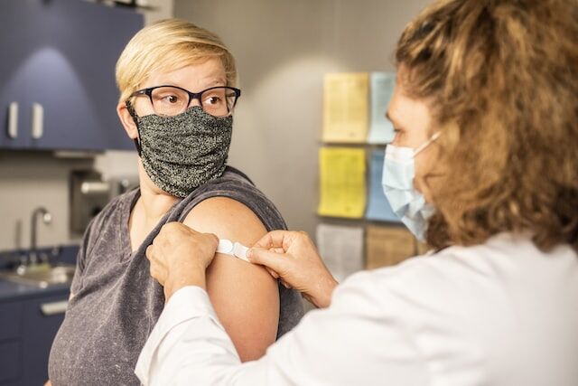 A nurse realizing The Impact of Nursing Leadership on Patient Outcomes